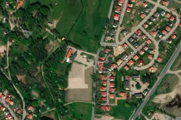 Widok z lotu ptaka: Muzeum Budownictwa Ludowego – Park Etnograficzny w Olsztynku