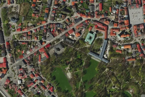 Widok z lotu ptaka: Muzeum Czynu Zbrojnego Żywiecczyzny w Żywcu