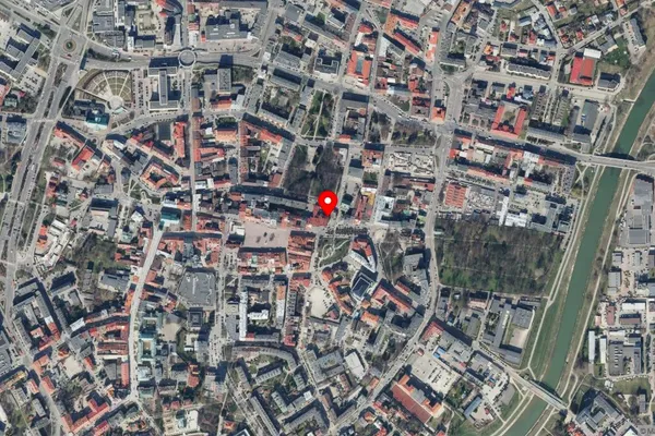 Widok z lotu ptaka: Muzeum Dobranocek ze Zbiorów Wojciecha Jamy w Rzeszowie