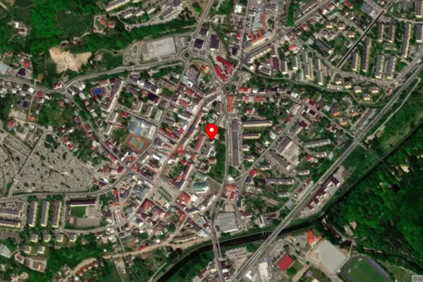Widok z lotu ptaka: Muzeum - Dwory Karwacjanów i Gładyszów w Gorlicach