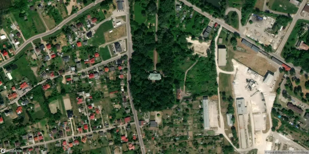 Satelitarny widok na Muzeum Historyczno-Archeologiczne w Ostrowcu Świętokrzyskim