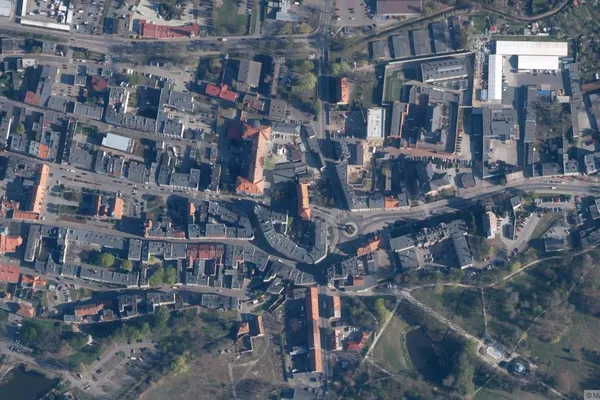 Widok z lotu ptaka: Muzeum im. Jana Dzierżona w Kluczborku