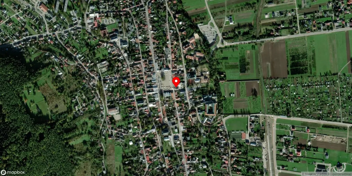 Satelitarny widok na Muzeum Regionalne im. Seweryna Udzieli w Starym Sączu
