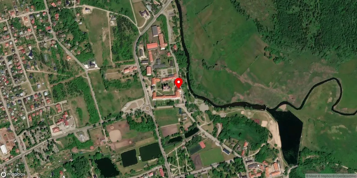 Satelitarny widok na Muzeum Sztuki Drukarskiej i Papiernictwa im. Fiola i Fiodorowa w Supraślu