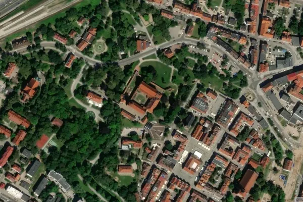 Widok z lotu ptaka: Muzeum Warmii i Mazur w Olsztynie