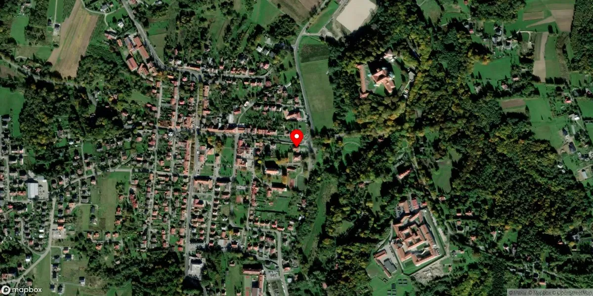 Satelitarny widok na Muzeum Ziemi Wiśnickiej w Nowym Wiśniczu
